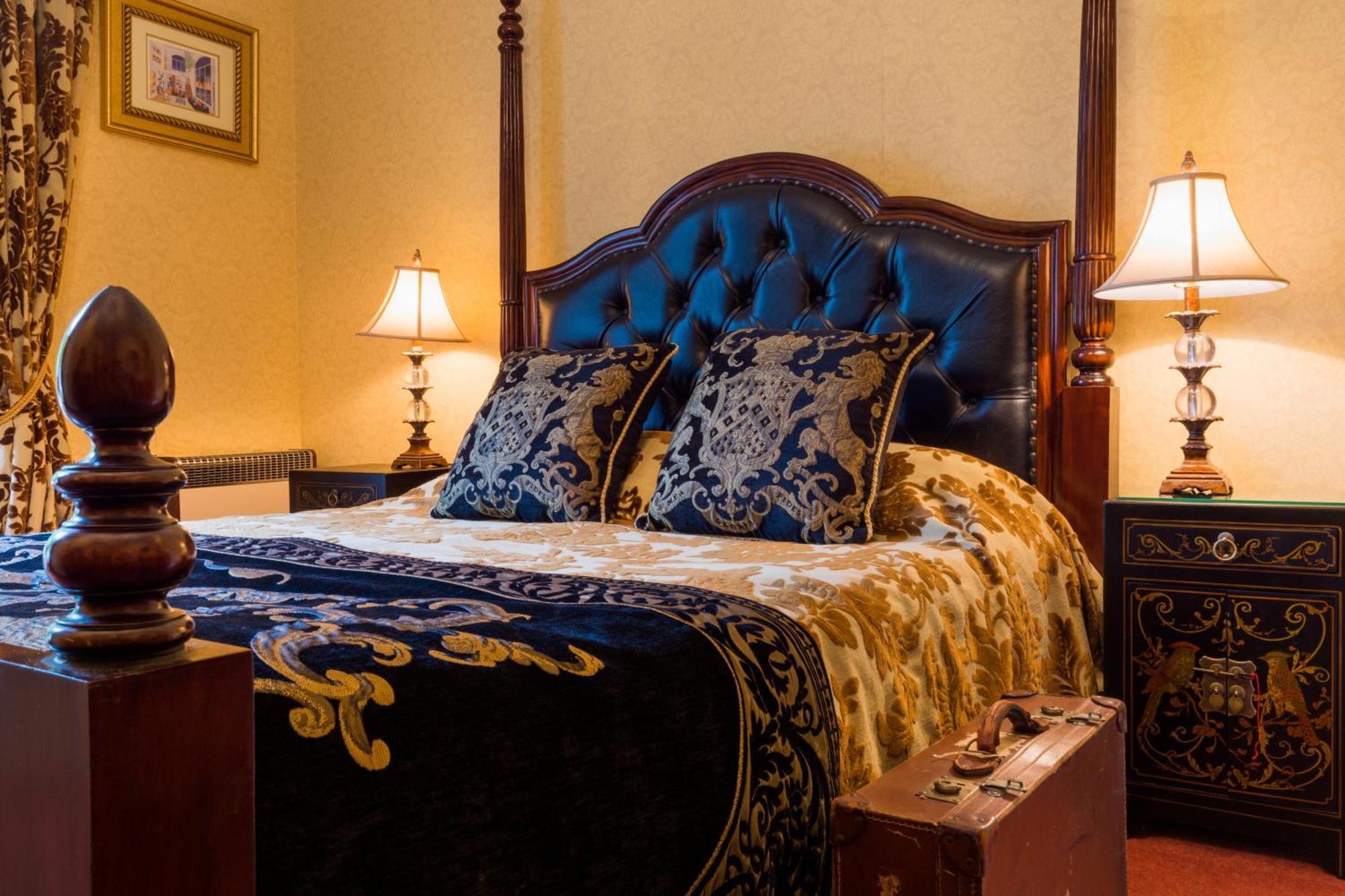 Hotel Harrisons Hall Bed & Breakfast à Mold Extérieur photo